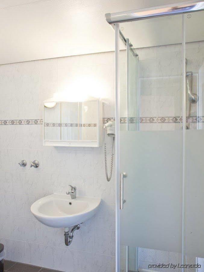 Amadeus Am Kurfurstendamm Hotel 3*