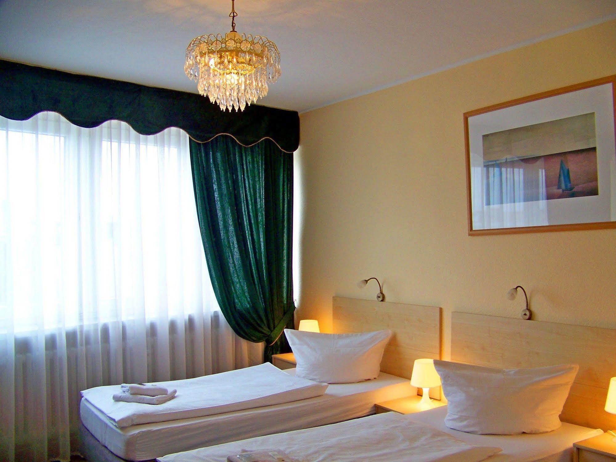 Amadeus Am Kurfurstendamm 3*
